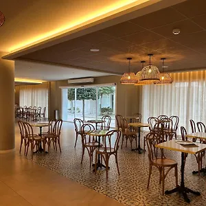 https://bungalows-don-juan-tossa.topcostabravahotels.com