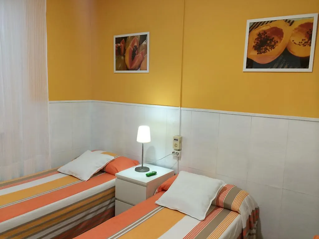 Hostal Valls Barcelona 0*,